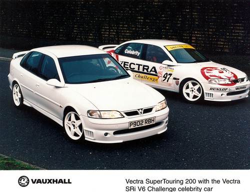 Vauxhall vectra press photo - vauxhall,