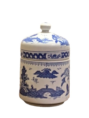 Vintage chinese porcelain - vintage,