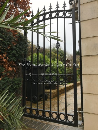Royal gate any size heavy - gate,