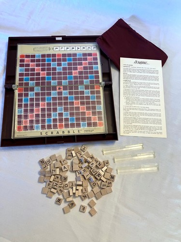 Vintage 1990 scrabble - 1990, deluxe