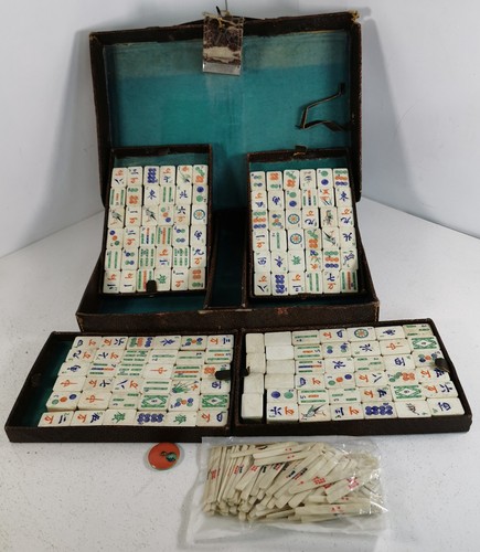 Antique 1920s mahjong set - antique,