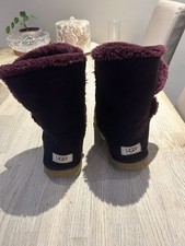 Maroon Ugg Boots Size 9w
