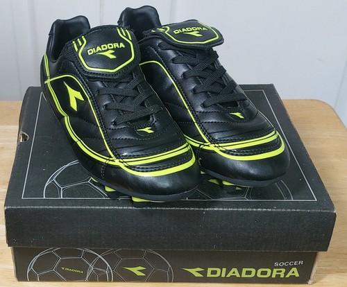 Vintage diadora strike - vintage,