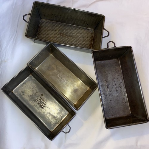 Loaf tins vintage - x,
