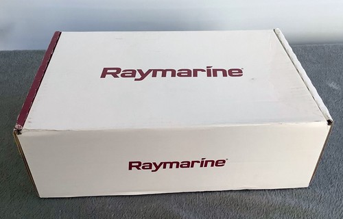 Raymarine ais700 class ais - raymarine, b