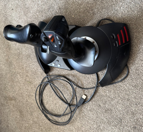 Thrustmaster flight hotas - thrustmaster,