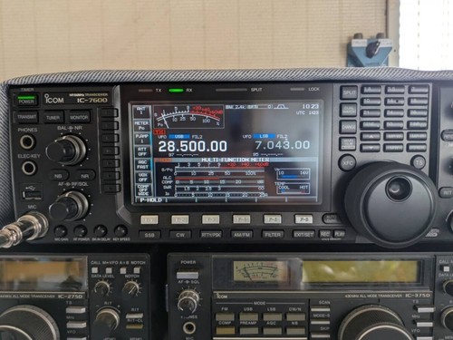 Icom 7600 50mhz - icom, hf/50mhz
