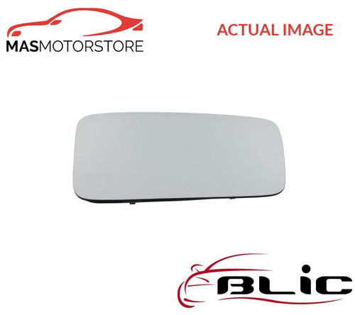 Rear view mirror - view,