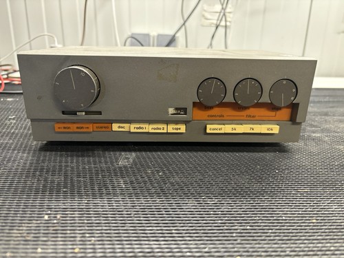 Quad stereo preamplifier - 33,