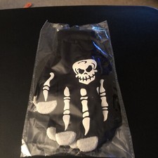 Hands of Death Touchscreen Gloves Warm Gloves Adult Size  New In Sealed Bag