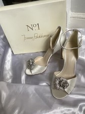 JENNY PACKHAM CREAM BRIDAL SHOES SIZE 6
