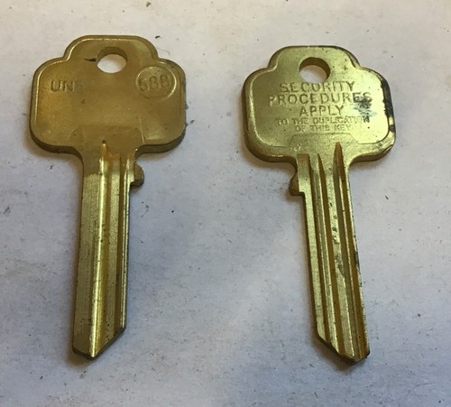 Union cylinder key blanks - m/k,