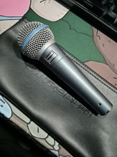 Shure Beta SM58 a Microphone-