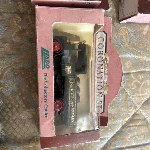 Lledo coronation street steam - coronation,