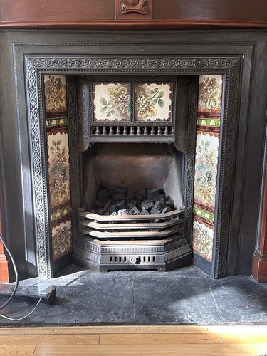 Vintage 1930s cast fireplace - cast,