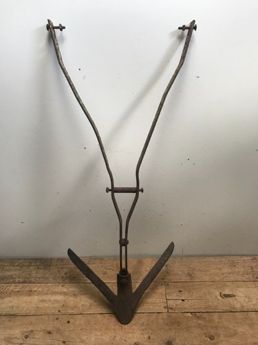 Antique rusty metal steel - metal,