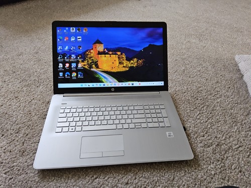 Upgraded laptop 500gb - 17.3",