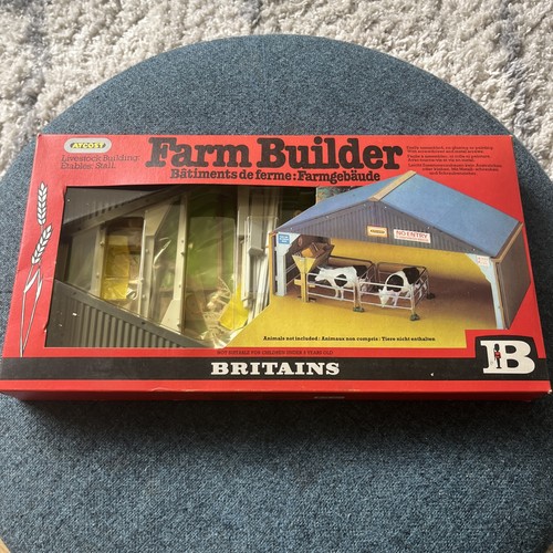 Britains farm builder set - britains,