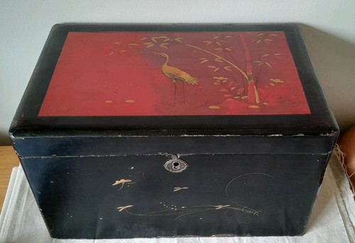 Vintage black lacquer chinese - black,