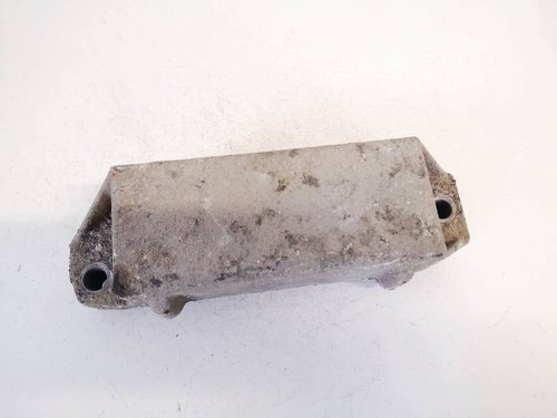 Volvo s40 2005 engine mount - s40,