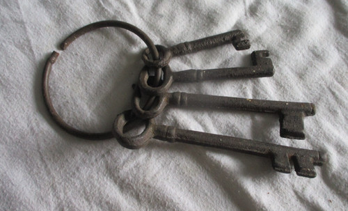 Rustic cast iron set - cast,