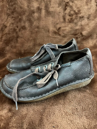 Clarks brown leather funny - brown,