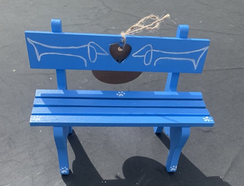 Miniature bench with dachshund - bench,