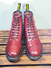 Dr Martens The Original 1460 Cherry red boots 8 eyelets size UK7 (194)
