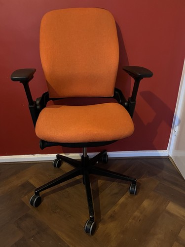 Steelcase leap ergonomic - v2,