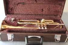 Yamaha YTR-2320 Bb Trumpet