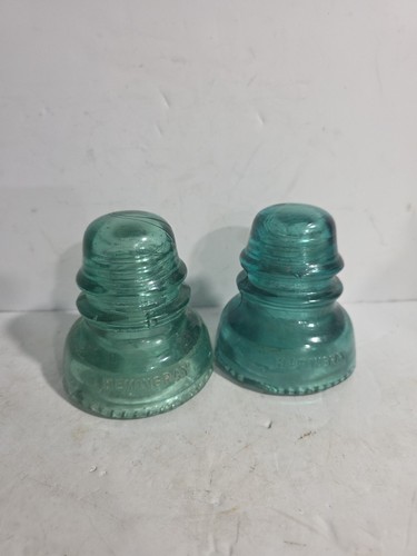 Vintage pair blue - pair, glass