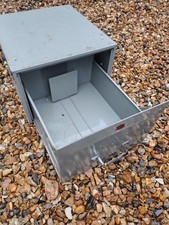 Vintage Veteran Series Grey