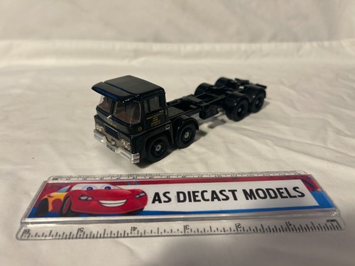 Corgi modern truck - corgi,
