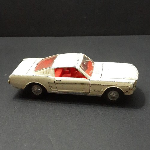 Vintage dinky toys 1965 - vintage,
