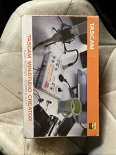TASCAM MINISTUDIO CREATOR audio interface and podcast studio + stand