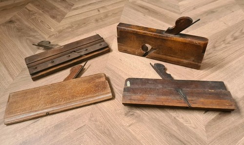 Vintage wooden moulding - wooden,