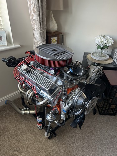 Small block chevy 350 - chevy, v8