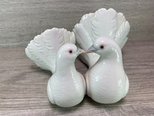 Lladro 1169 Couple of Doves