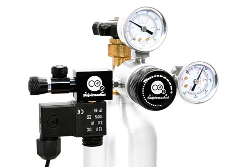 Co2 regulator with - regulator, solenoid