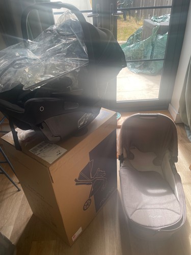 Nuna triv next pram set - next,