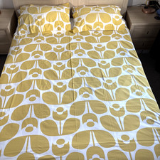 ORLA KIELY HOME 'Wallflower' Ochre Yellow & White Reversible Double Duvet Set