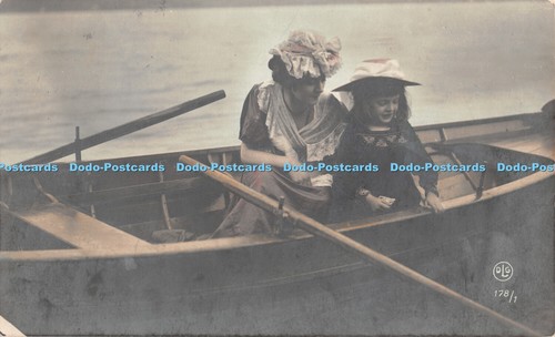 R343457 178 1 woman and - 178,