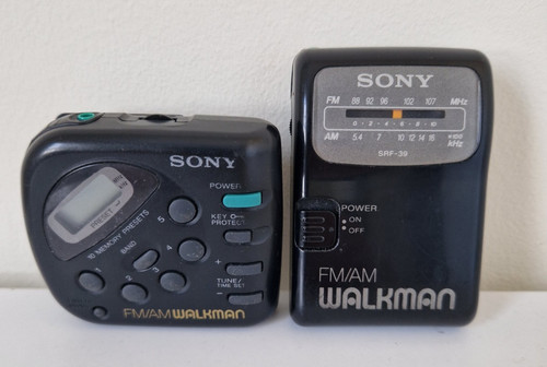 Sony walkmans x 2 - walkmans,