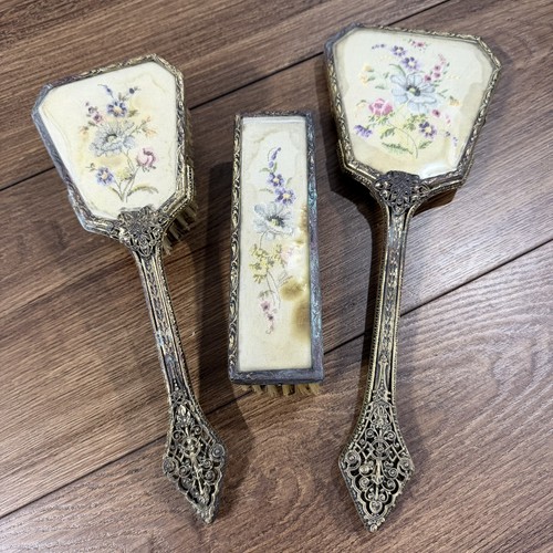 Vintage vanity set - set, hair