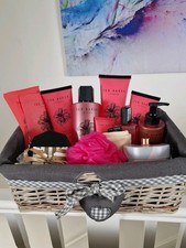  Gift - Ted Baker Pamper