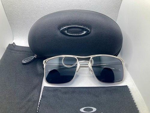 Oakley holbrook titanium - oakley,