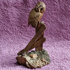 Aynsley Mastercraft Figurine