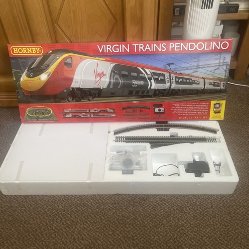 Hornby virgin trains - hornby,