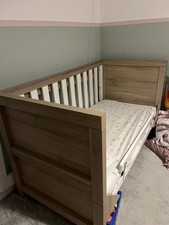 Tutti Bambini Modena 3 In 1 Cot Bed Oak and White bed Guard