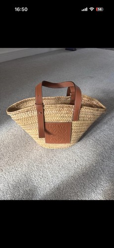 Loewe raffia medium basket bag - loewe,